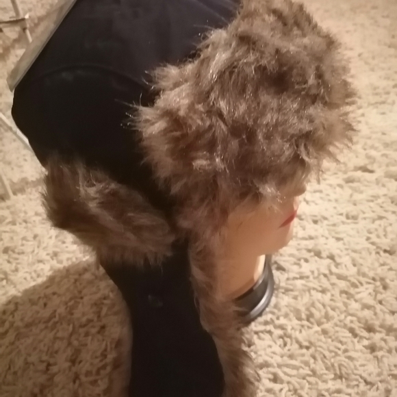 fur winter hats for men/women multi colour - Picture 2 of 6